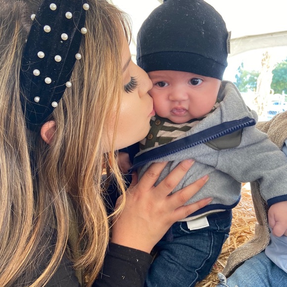 Meet your Posher, Daniela - Picture 1 of 1